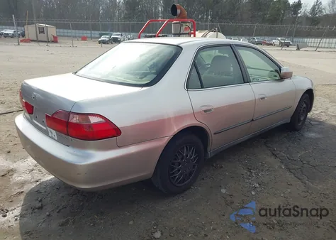 1999 Honda Accord Lx from USA, damaged, VIN JHMCG6651XC023146